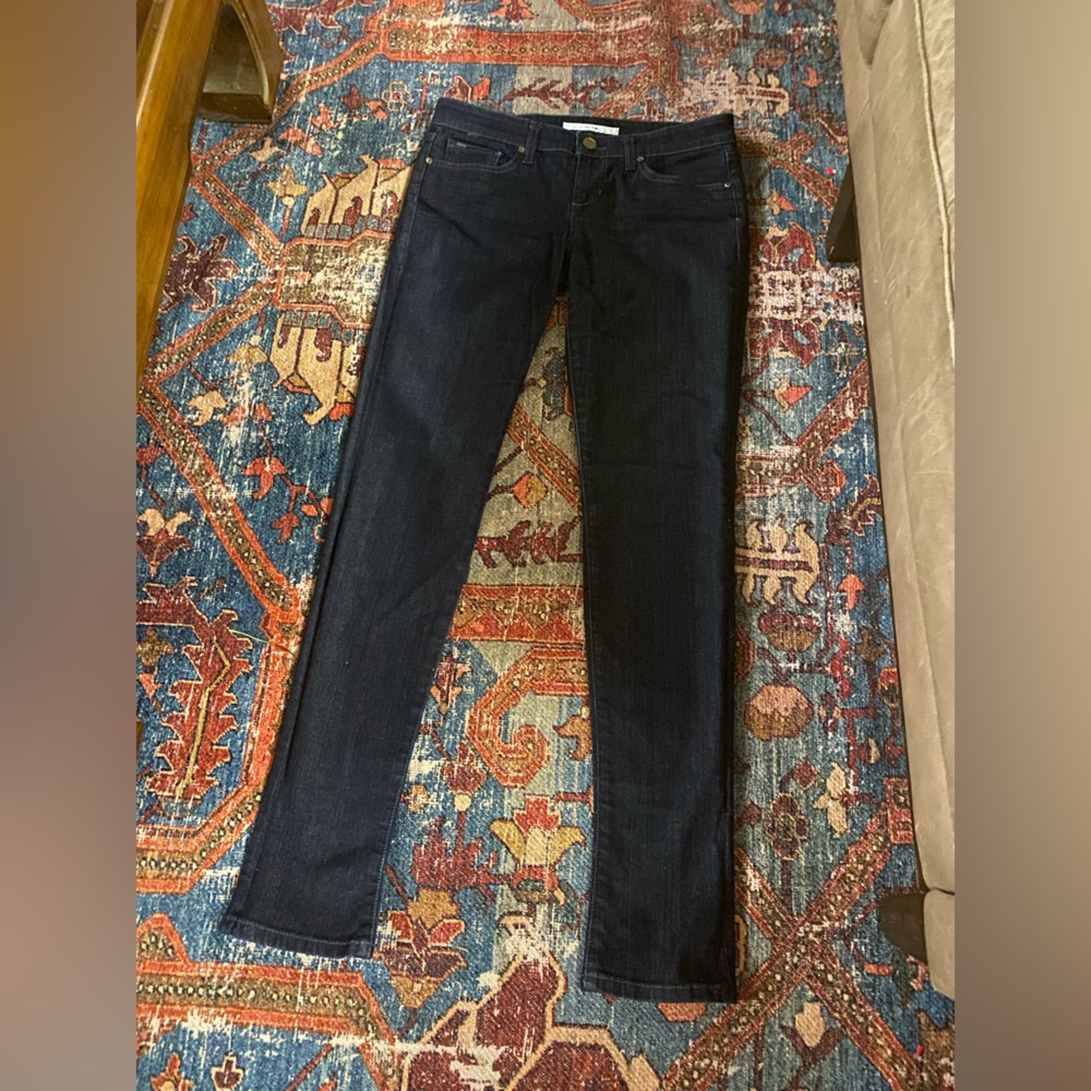 Joe’s Chelsea fit jeans
